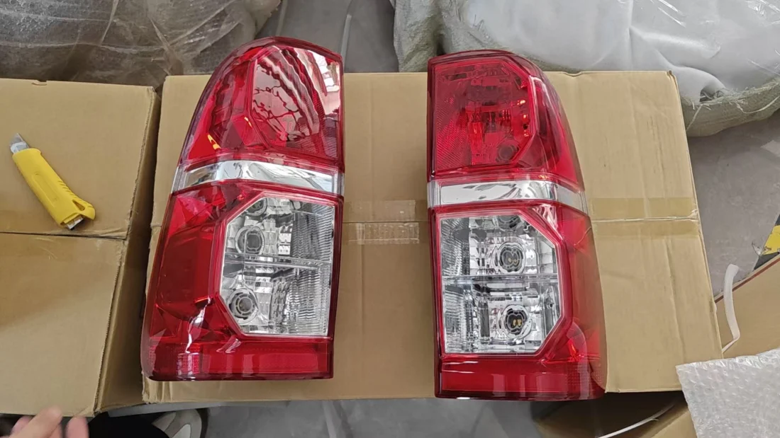 HILUX 2012-2014 უკანა ფარი